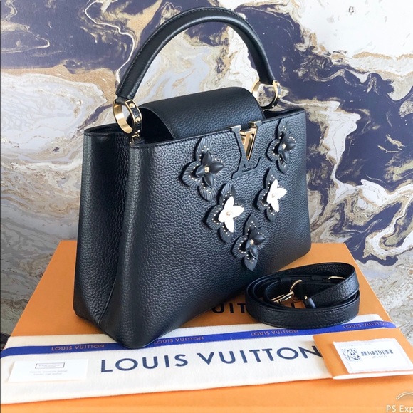 lv capucines pm